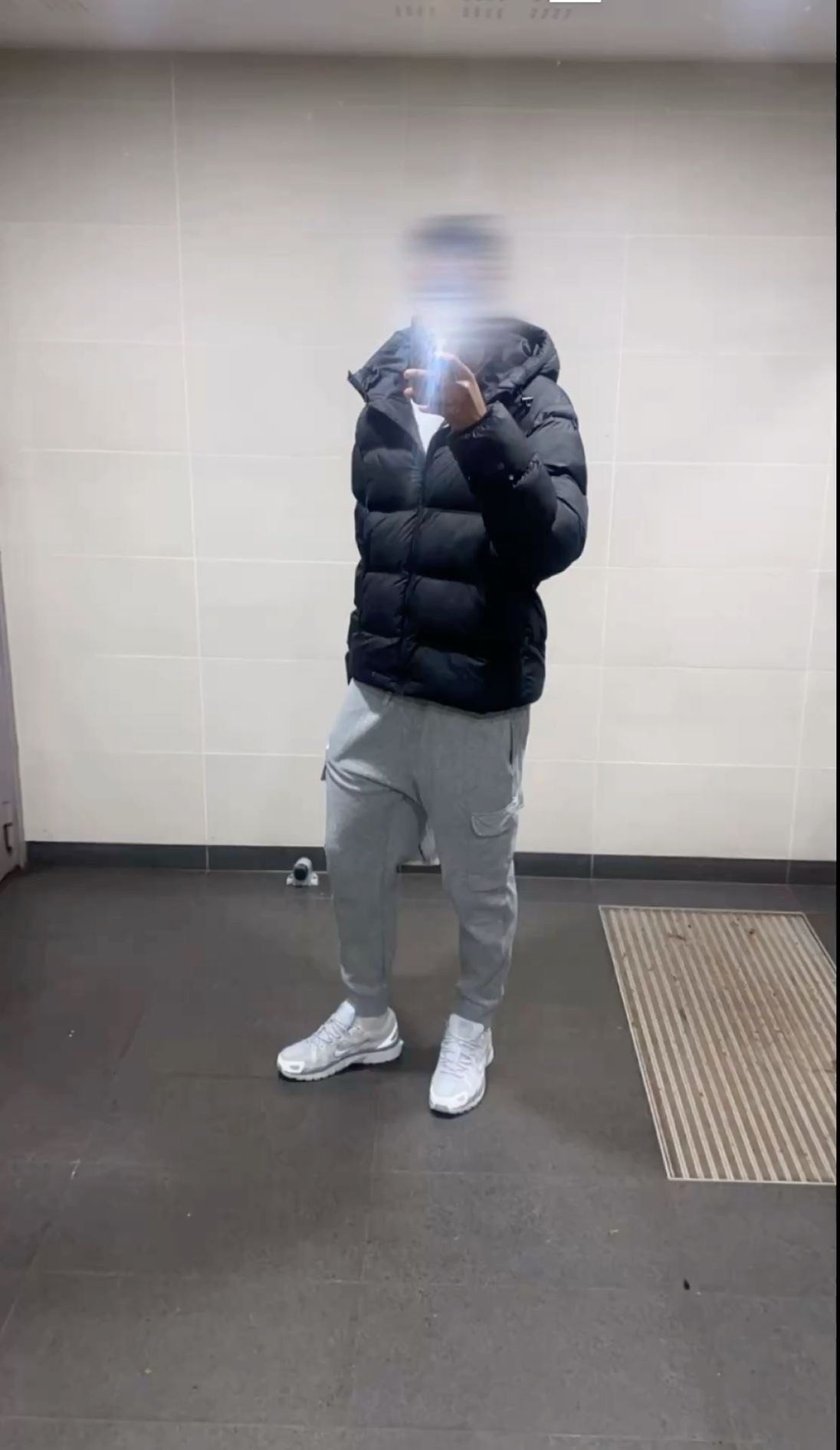 Profil de Lee, 20 ans, Speed Dating Monaco à Saint-Sulpice